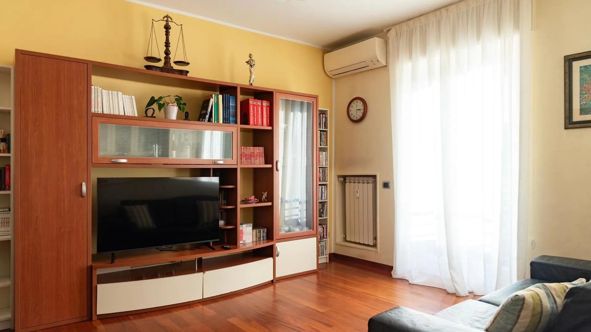 Casa Magritte - 15 Minuti Dal Duomo Apartment Milan