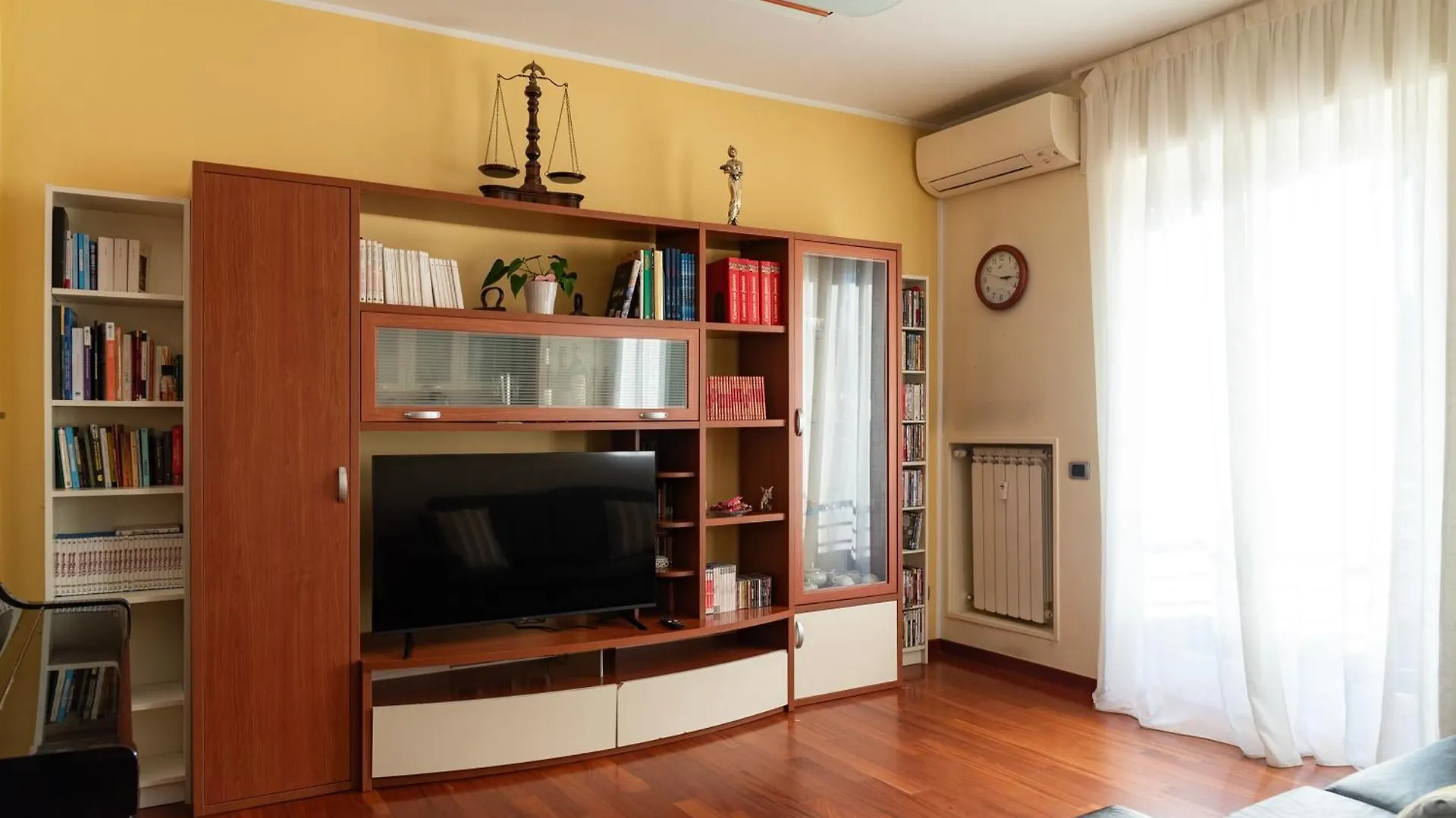 Casa Magritte - 15 Minuti Dal Duomo Apartment Milan