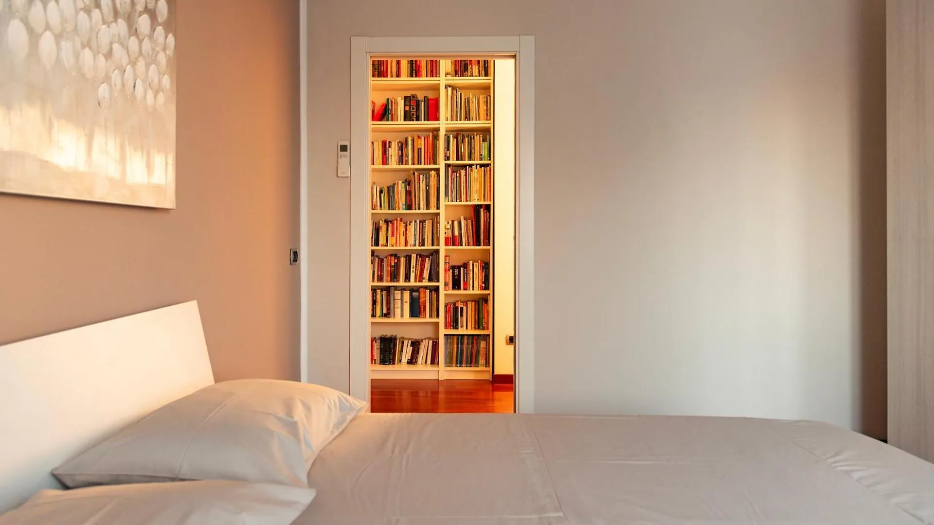 Casa Magritte - 15 Minuti Dal Duomo Apartment Milan